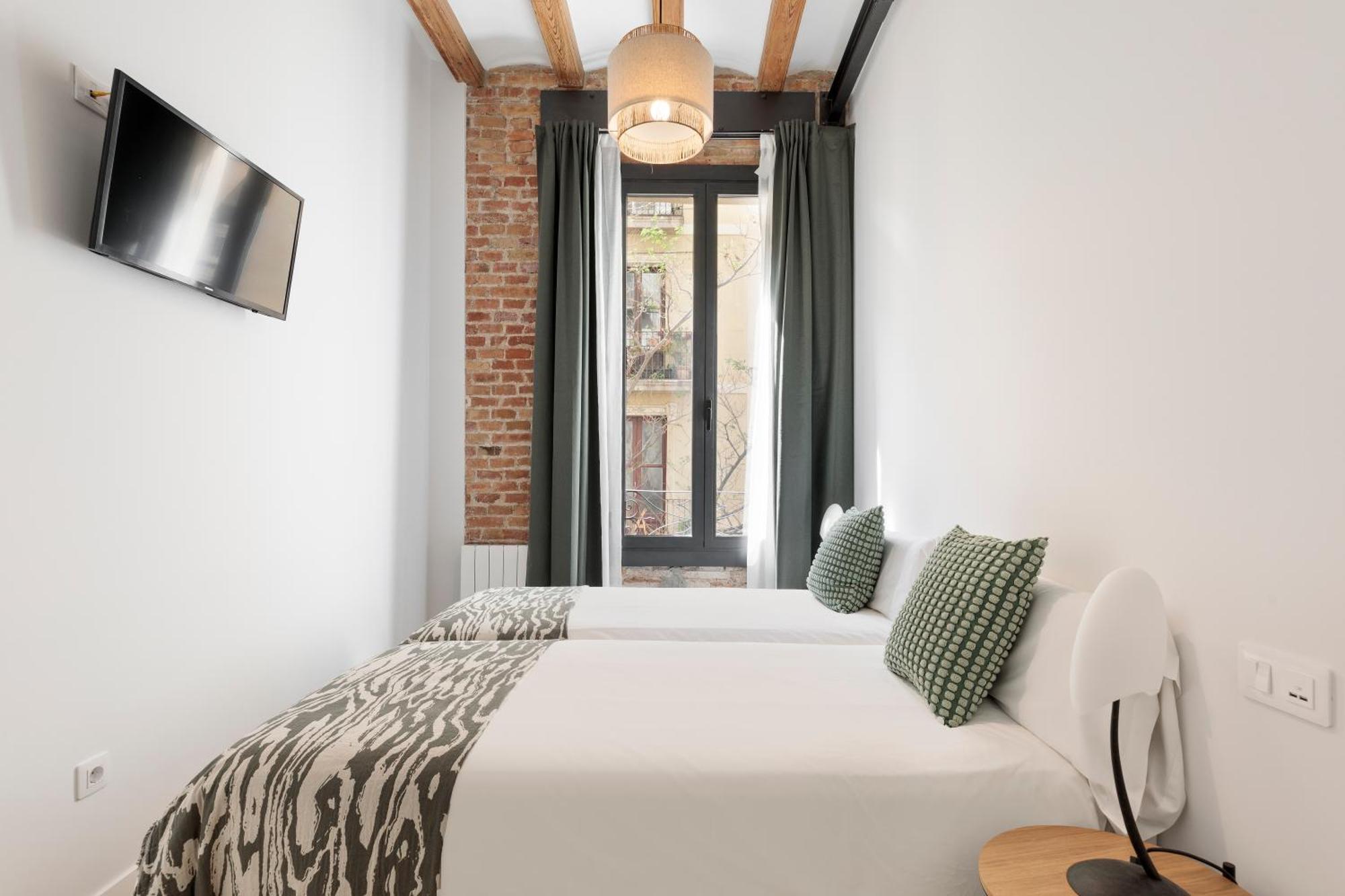Poble Sec Charming Apartment Barcelona Exterior photo